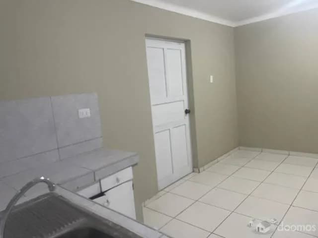 Alquiler de casa primer piso en La Perla Alta — foto 3