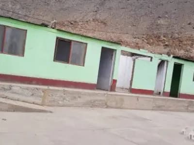 SE VENDE COLEGIO COMO TERRENO
