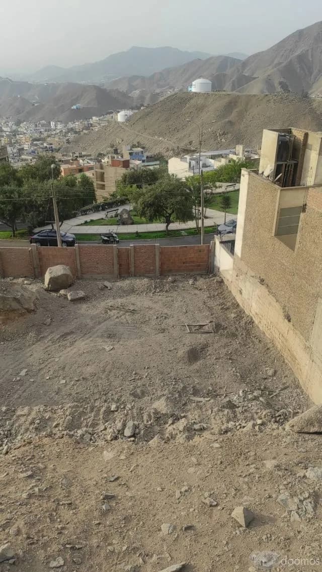 VENTA DE TERRENO POR OCASIÓN — foto 2