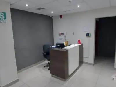 Oficina Implementada de 233 m² con Vista a Los Jades en Santiago de Surco