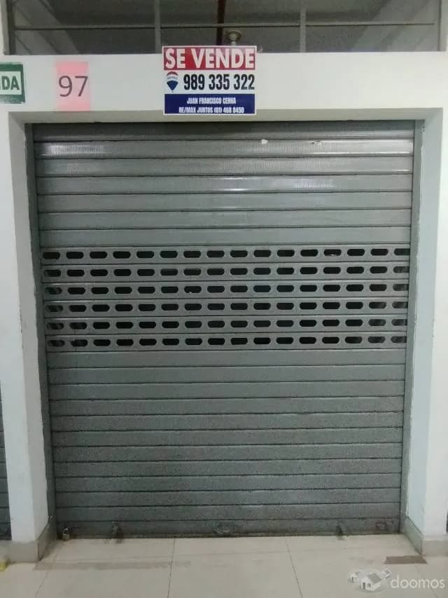 Venta de Local en Galeria en Comas — foto 1