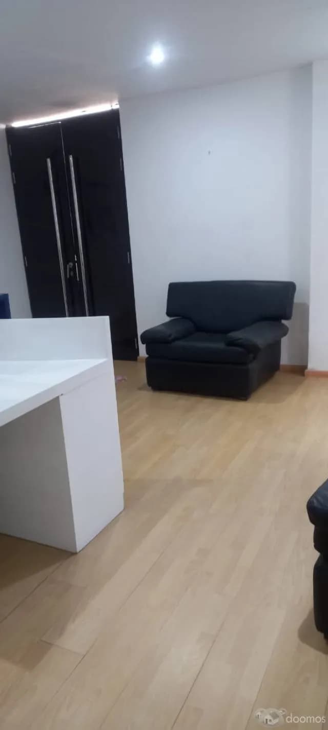 ALQUILO OFICINA 1ER PISO — foto 4