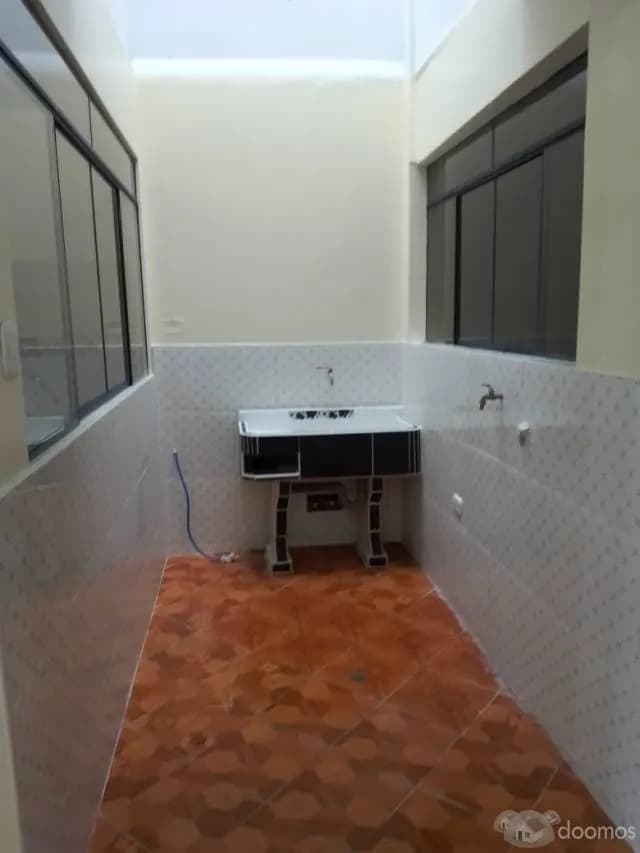 ALQUILO AMPLIO DEPARTAMENTO — foto 5