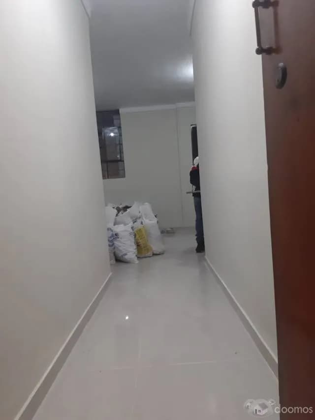 VENTA O ALQUILER DE DEPARTAMENTO CERCADO DE LIMA MESA REDONDAD — foto 2