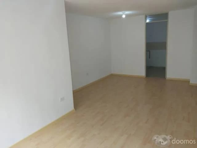 VENTA DE BONITO DEPARTAMENTO EN PROCERES SURCO - SEGUNDO PISO - INT — foto 3