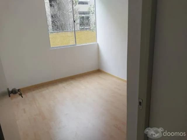 VENTA DE BONITO DEPARTAMENTO EN PROCERES SURCO - SEGUNDO PISO - INT — foto 4