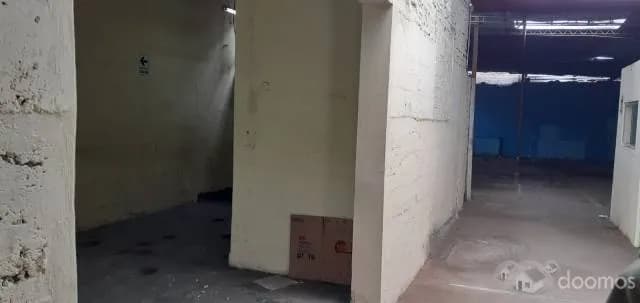 Local comercial para uso como almacen — foto 7