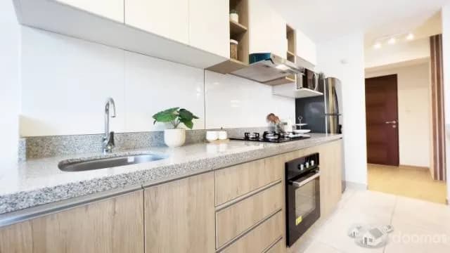 Tu hogar seguro y con estilo en Breña — foto 2