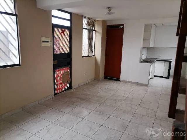 Se Alquila Amplio Duplex - Comas Km 11 — foto 2