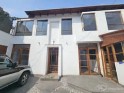CASA en venta en La Molina, 2 Pisos, 215,000$, Area 130m2, calle miami cuadra uno, excelente precio
