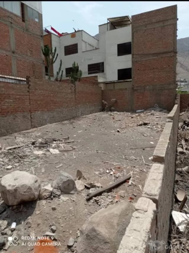 SE VENDE TERRENO EN LA MOLINA — foto 2
