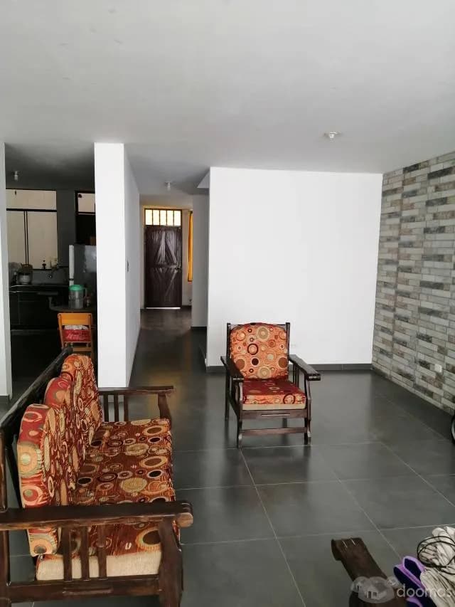 ALQUILER DE CASA EN SAN MARTÍN DE PORRES, LIMA — foto 1