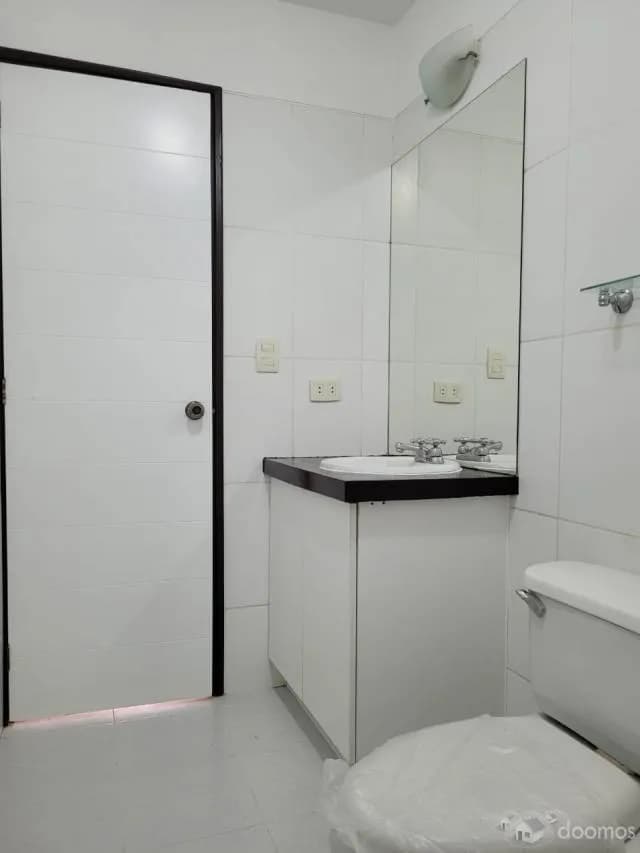 LINDO DEPARTAMENTO 68m2 + cochera  RENOVADO — foto 7