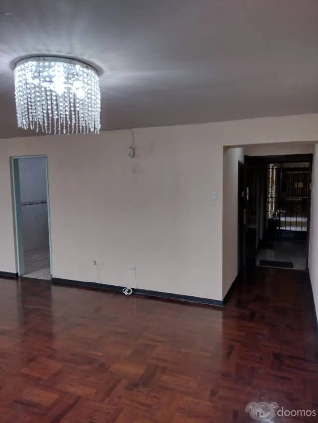 VENTA DE DEPARTAMENTO DE 115 MTS  CON DOS ASCENSORES Y 2 COCHERAS TECHADAS — foto 3