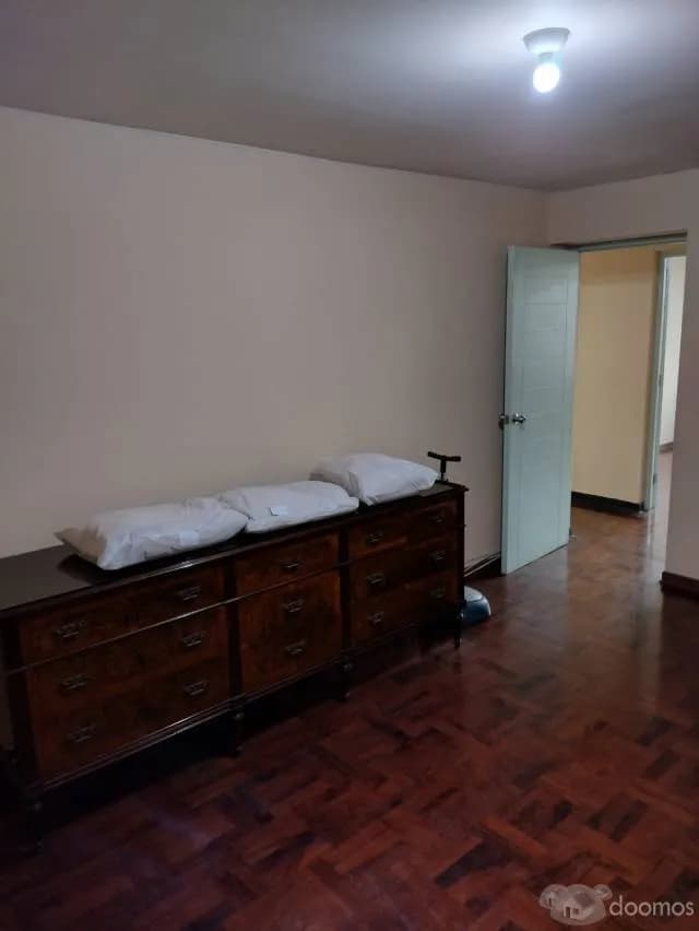 VENTA DE DEPARTAMENTO DE 115 MTS  CON DOS ASCENSORES Y 2 COCHERAS TECHADAS — foto 7