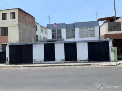 Se vende casa como terreno!