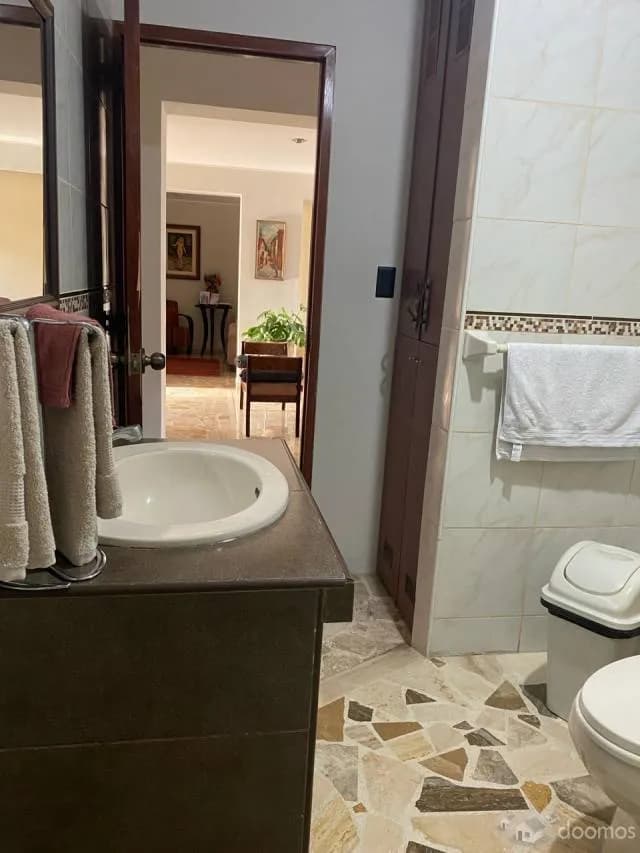 Alquiler de Habitaciones En Casa Para Mujeres — foto 1