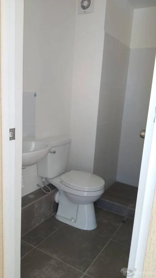 ALQUILER DE DEPARTAMENTO DE ESTRENO EN COMAS, 63 m2. — foto 3