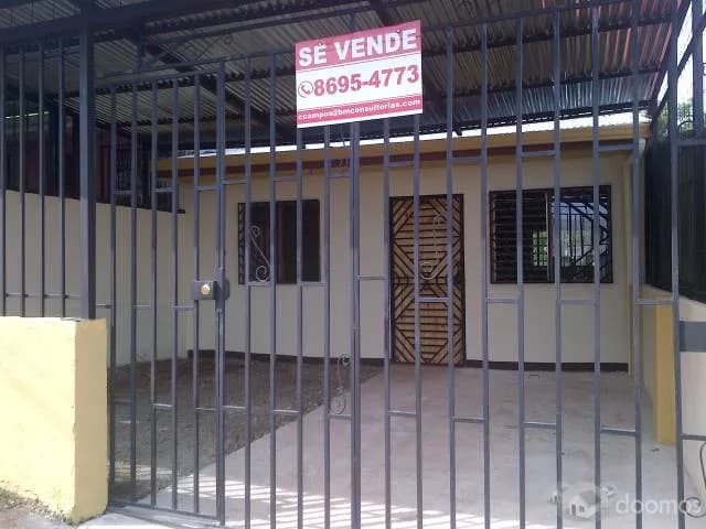 COMODA CASA EN CIRUELAS DE ALAJUELA 35.000.000 — foto 2