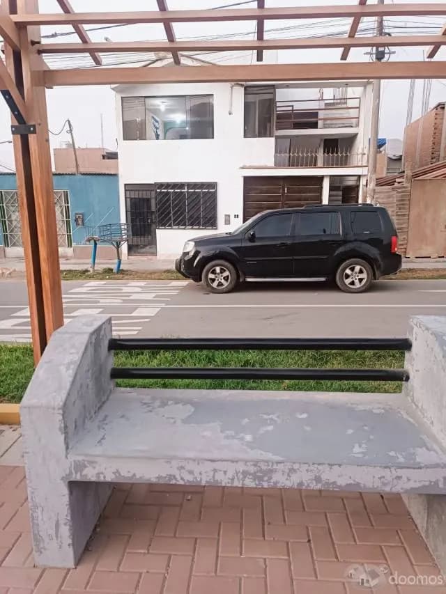 VENTA DE CASA 90,000 DOLARES DE 177 mt2 DE 3 PISOS — foto 1