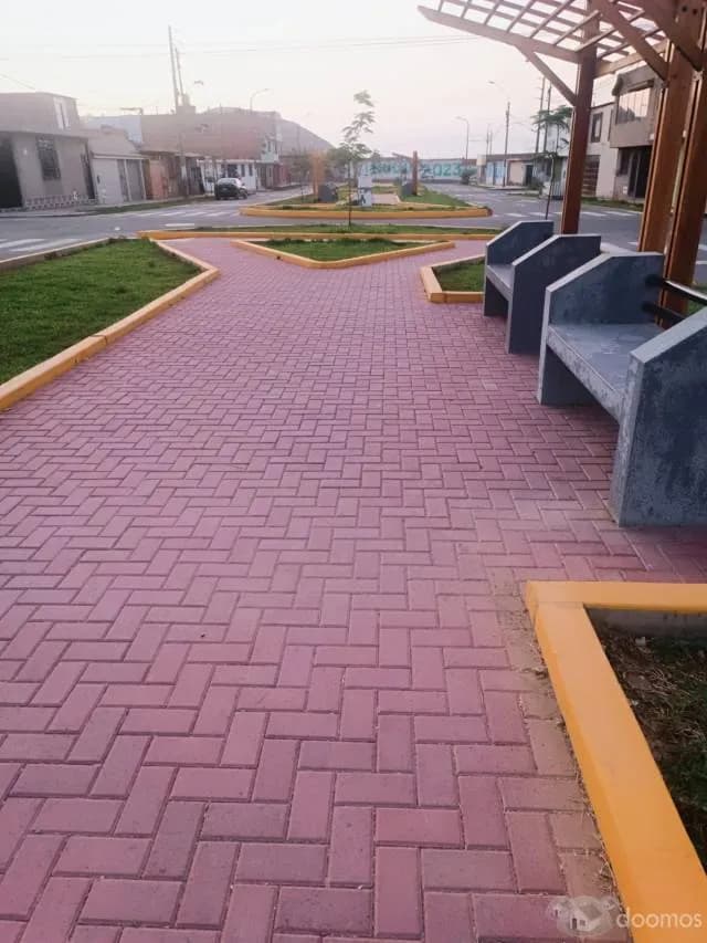 VENTA DE CASA 90,000 DOLARES DE 177 mt2 DE 3 PISOS — foto 2