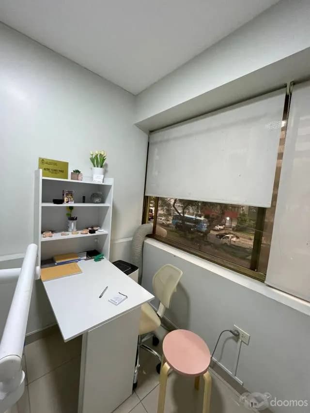 Alquiler consultorio dental equipado — foto 1