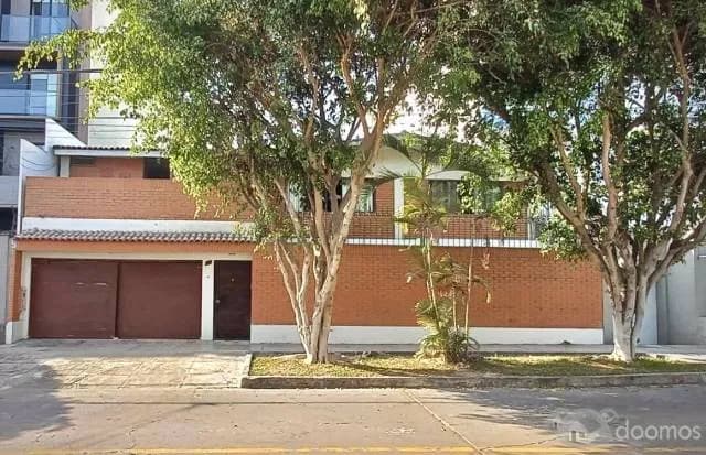 CASA EN VENTA - Chacarilla del Estanque, San Borja — foto 1