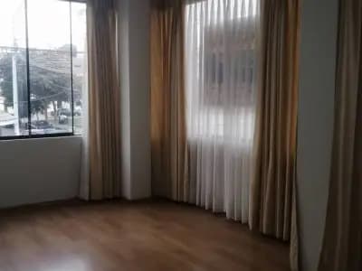 Departamento frente a parque, Urb. Covida