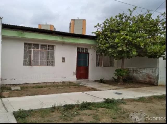 Venta Casa- Oportunidad de Vivir en Zona Residencial — foto 1