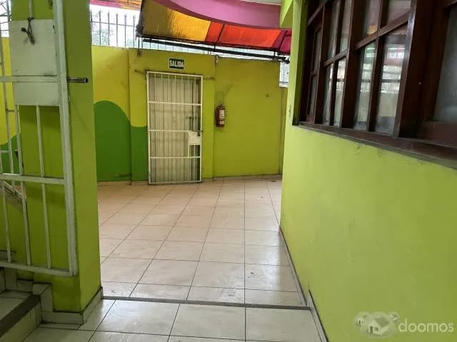 Local Infant school — foto 8