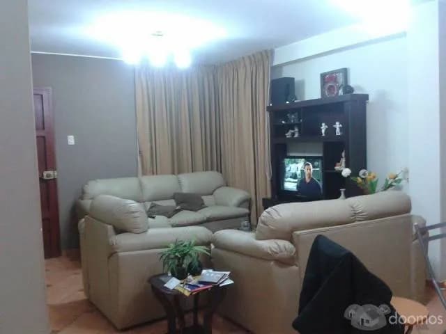 departamento tercer piso en santa Edelmira california Trujillo — foto 2