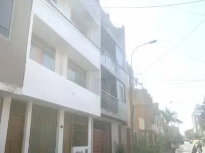 SE ALQUILA ALMACEN - 120m2
