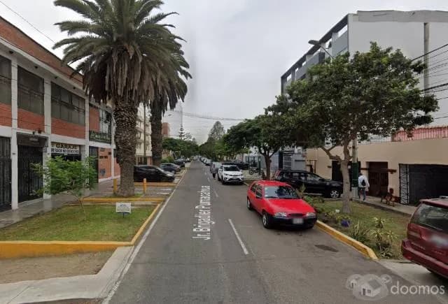 ALQUILER DE LOCAL EN JESUS MARIA — foto 4