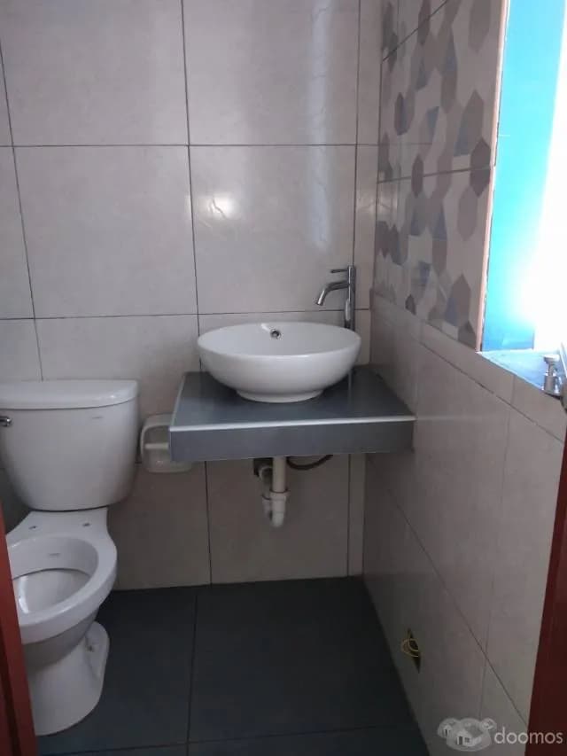 ALQUILO   ESTUDIO CON BAÑO Y COCINA — foto 1
