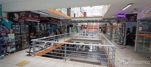 TRUJILLO, OCASIÓN VENDO STAND  CENTRO COMERCIAL BOULEVARD — foto 9