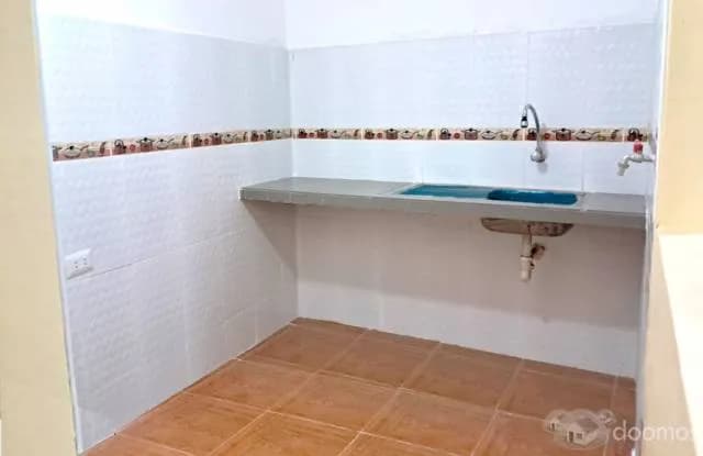 ALQUILER DE DEPARTAMENTO EN COMAS — foto 4