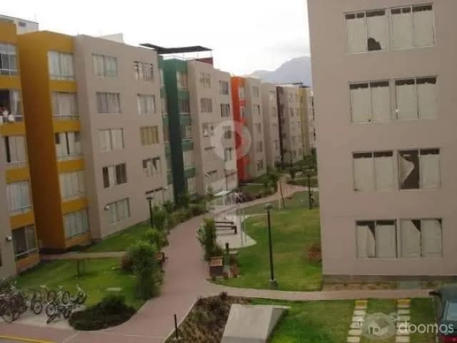 DEPARTAMENTO FAMILIAR EN SEGUNDO PISO — foto 2
