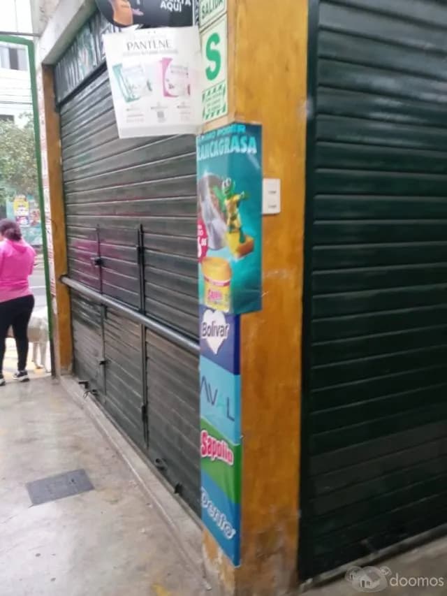 VENTA DE LOCAL COMERCIAL STAND 22 - BREÑA — foto 2