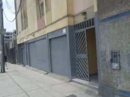 Se alquila Departamento