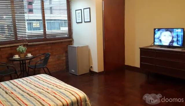 ACOGEDORA Y FUNCIONAL HABITACION — foto 2