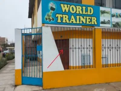 ALQUILO LOCAL COMERCIAL U OFICINA UBICADO EN ESQUINA