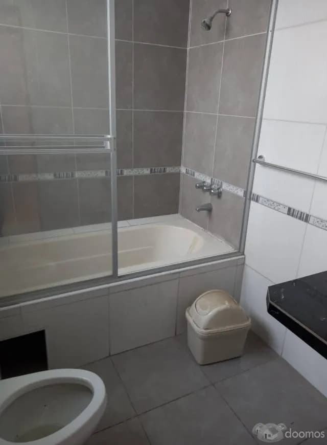 Alquilo departamento en segundo piso con 95 m2 de area construida — foto 5