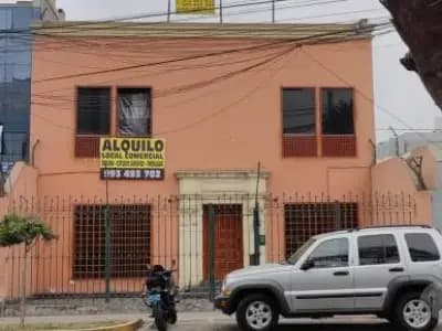 CASA MIRAFLORES PARA CLINICA, ESTUDIO JURIDICO , OFICINA , EMBAJADA, MARKET Y OTROS