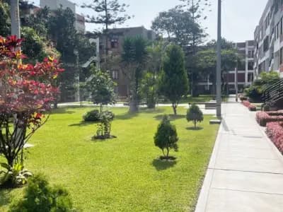 Monterrico. Cerca a universidades, Jockey Plaza, CC El Polo,  Vive seguro en condominio con amplias áreas verdes