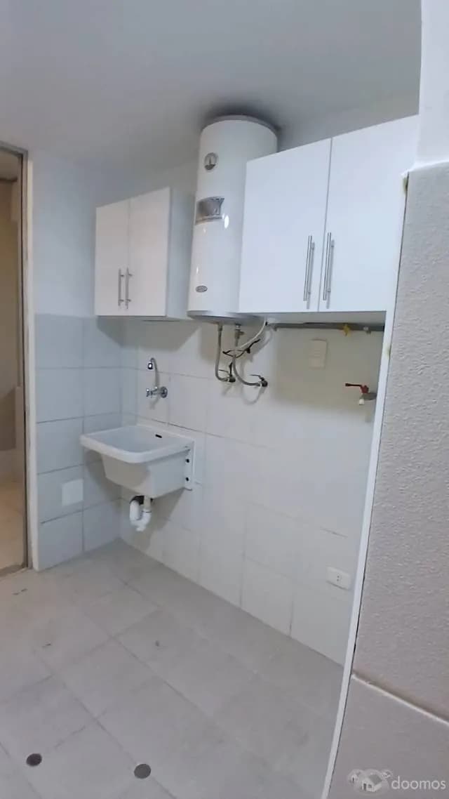 Venta de departamento en primer piso en Surco — foto 2