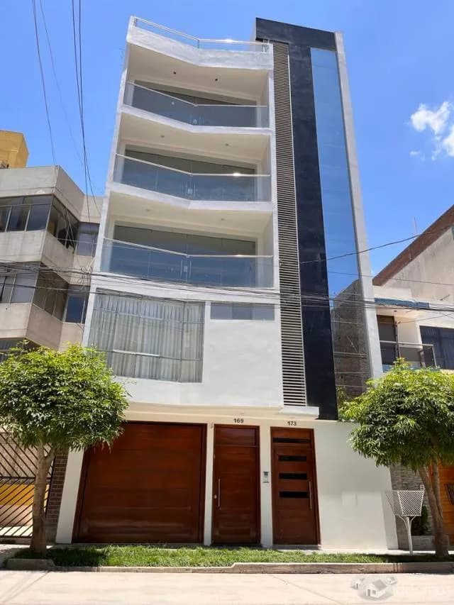 Lindos Flats Urb. La Merced cerca a la Alameda Traverso — foto 1