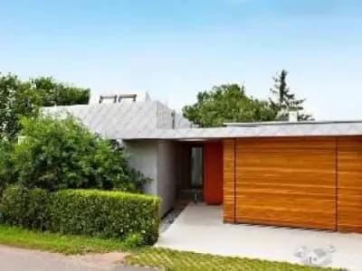 REMATO CASA CON UN AREA DE TERRENO DE 280 MT2 , A 4 CUADRAS DE LA MUNICIPALIDAD DE BELLAVISTA (TIENE PRECARIOS)