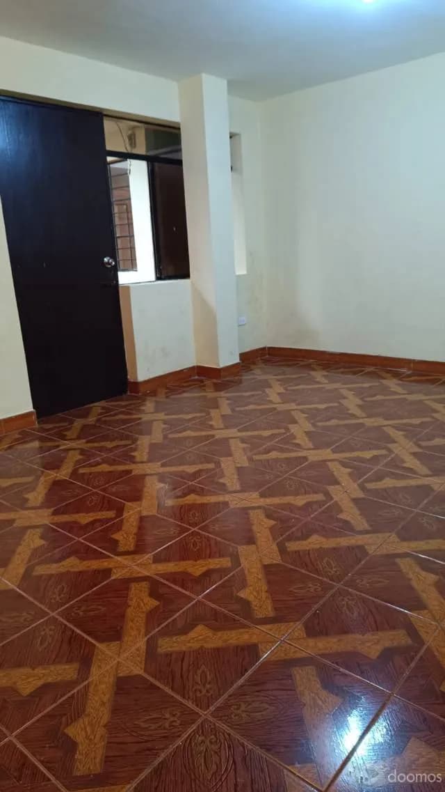 VENTA DE EDIFICIO EN SAN JUAN DE MIRAFLORES — foto 4