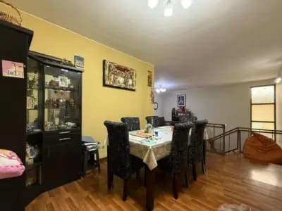 SE VENDE / ALQUILA INMUEBLE UBICADO EN ZONA ESTRATEGICA DE JESUS MARIA