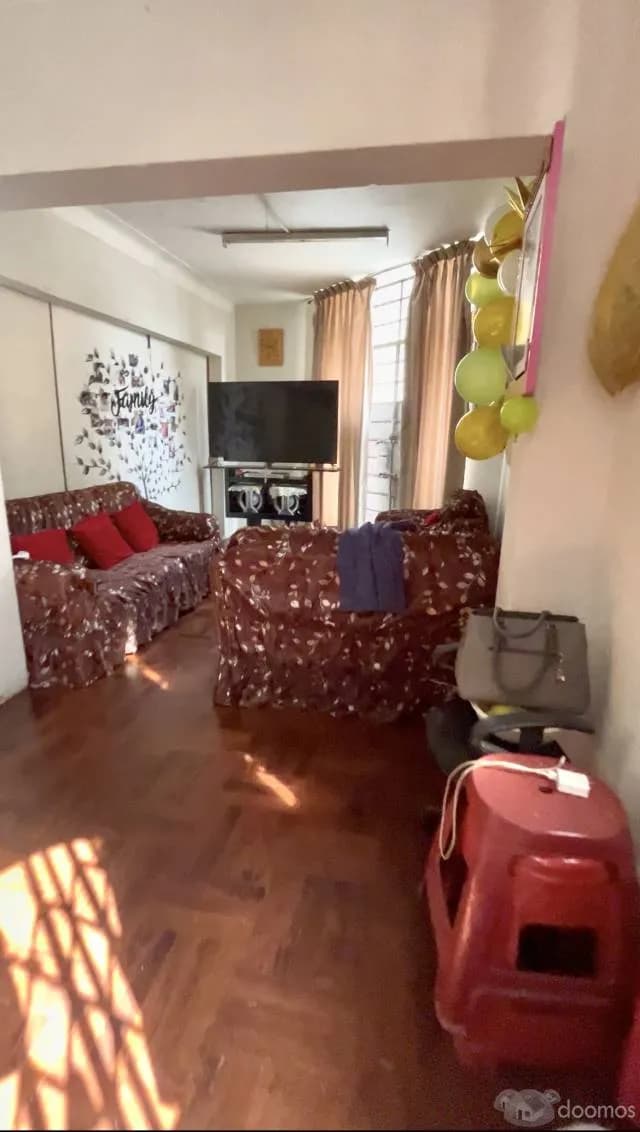En Venta!!! Local comercial o Dpto en Gamarra — foto 3